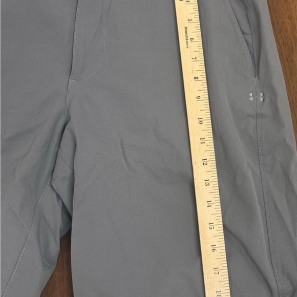 Under Armour Men's Dri-Fit Shorts Loose Golf Flat Front Gray Size 34 - Picture 12 of 13